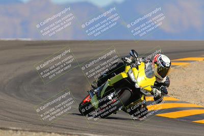 media/Oct-09-2022-SoCal Trackdays (Sun) [[95640aeeb6]]/Turn 12 (140pm)/